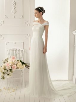 Sheath/Column Off-the-shoulder Tulle Chapel Train White Flowers Wedding Dress