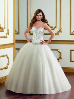 Ball Gown Sweetheart Embroidery Beading Tulle Chapel Train Wedding Dress