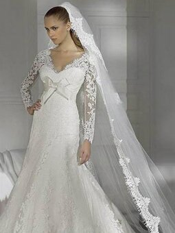 A-line V-neck White Jacquard Lace ?Embroidery Satin Floor-length Dress