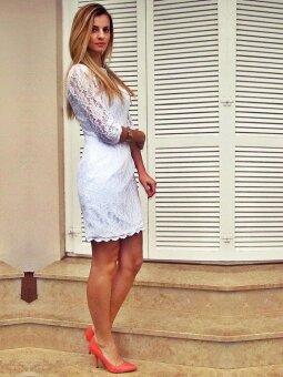 Sheath/Column Bateau Lace Short/Mini White Draped Cocktail Dress