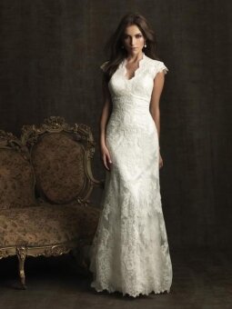 Sheath/Column V-neck Flower Lace Chapel Train Wedding Dress