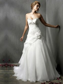 A-line Sweetheart Floor-length Organza White Wedding Dress With Applique