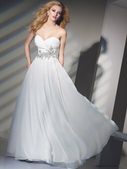 A-line Sweetheart White Beading Chiffon Floor-length Dress