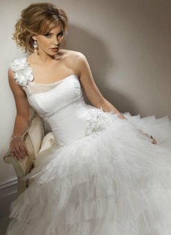 Ball Gown One Shoulder Hand-made Flower Tulle Court Train Wedding Dress